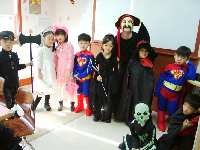 halloweenaaronclass.jpg