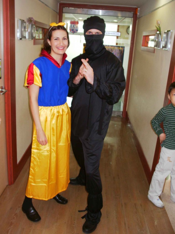 halloweencouple.jpg