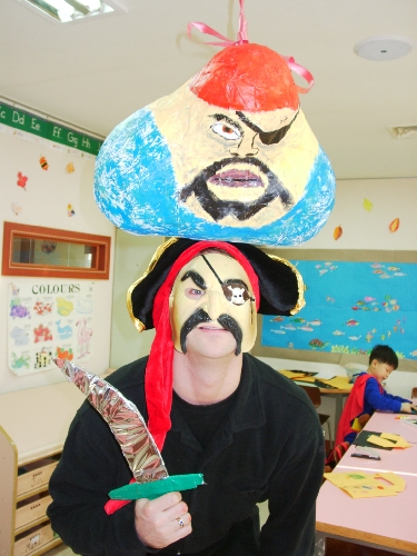 piratepinata.jpg